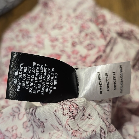 Torrid - Sophie Challis Lattice Cami in Monochromatic Boho Dew & Pink Floral - Picture 9 of 14